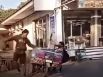 Anak Punk Keroyok Pedagang Cilok di SPBU Tengaran