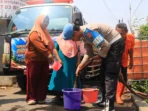 Propam Polda Jateng Kirim Air Bersih untuk Warga Kudus