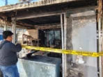 Warung Kelontong di Kesesi Pekalongan Terbakar